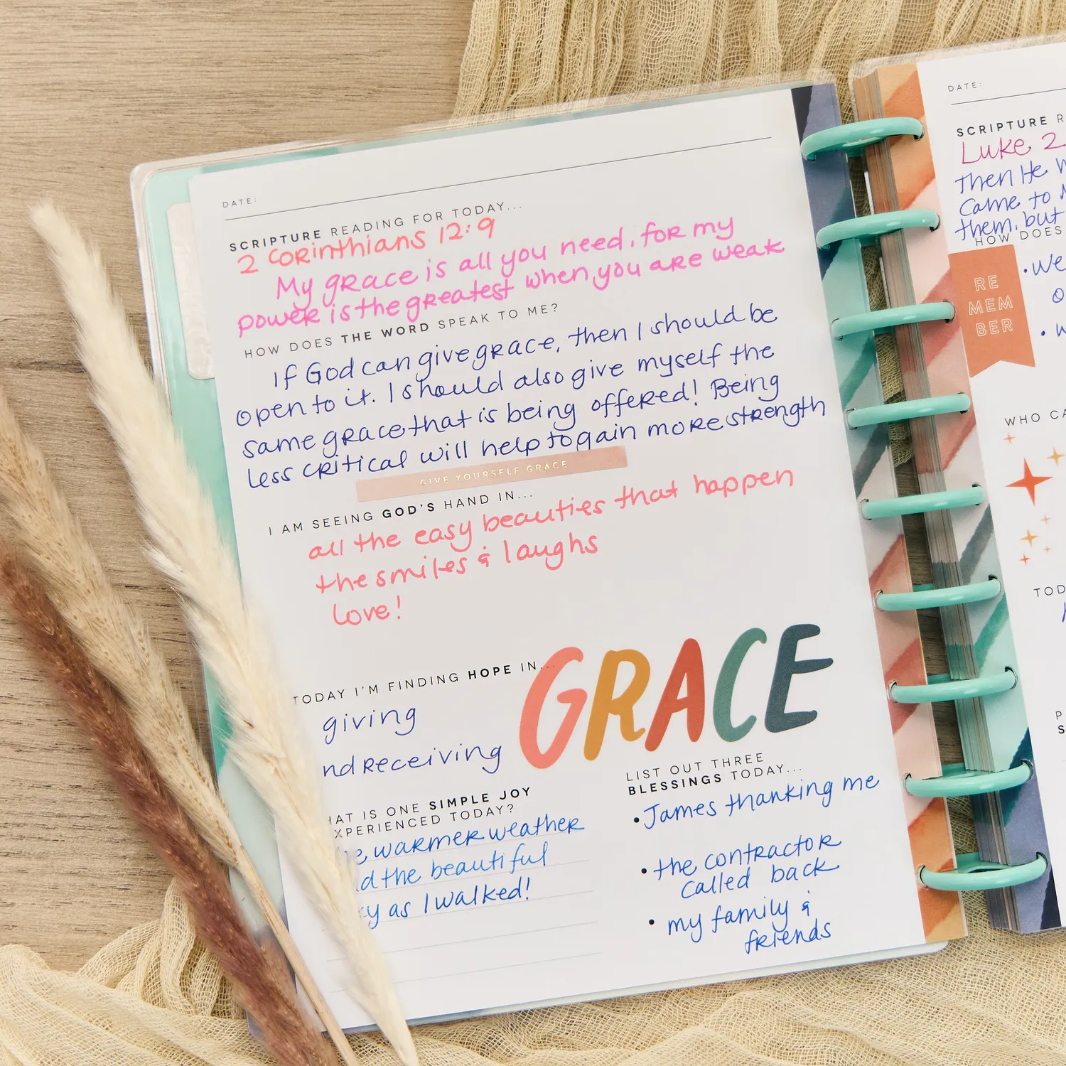 Happy Planner Watercolor Grace journal guidé Classic 80 feuilles