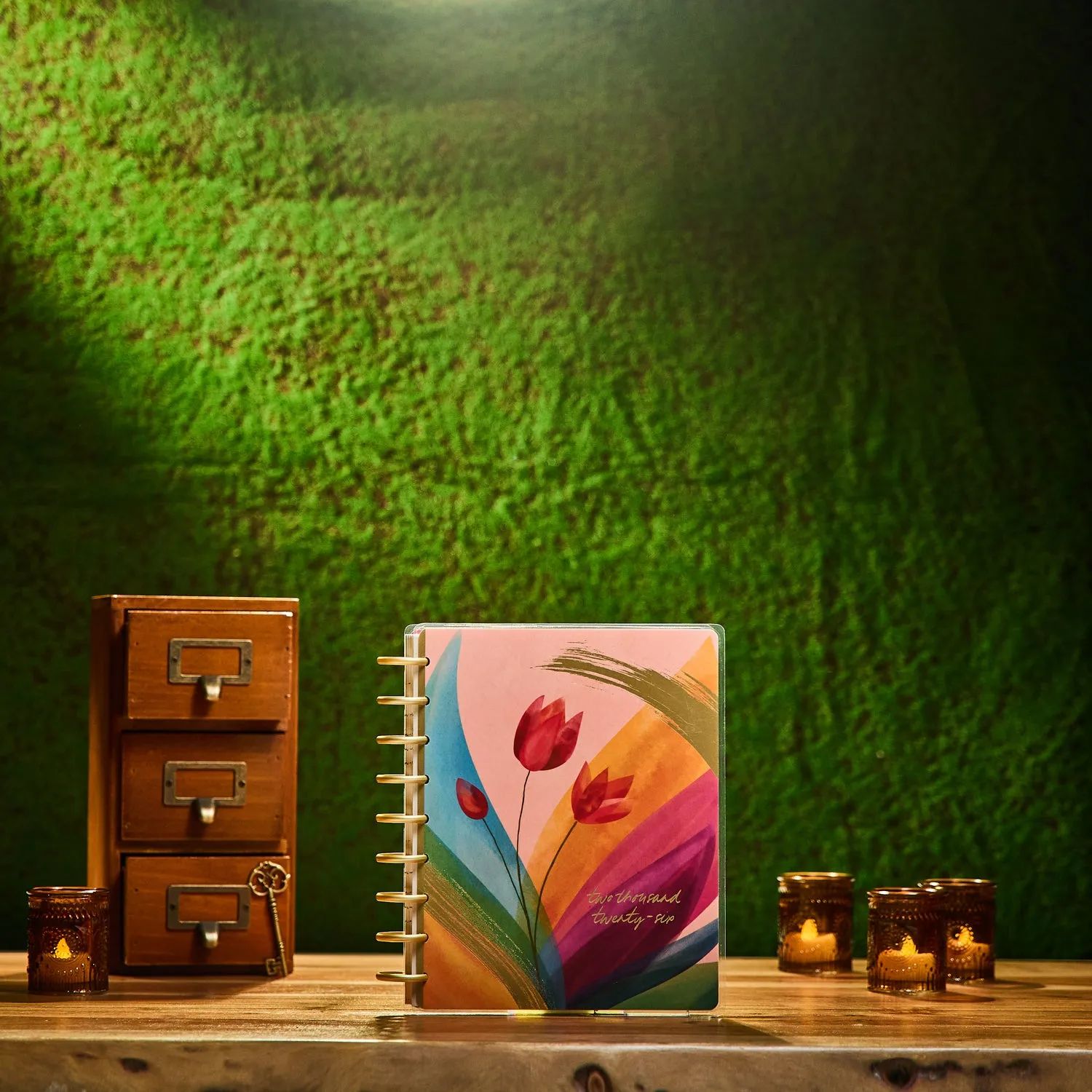 Me & my big ideas Happy Planner Floral Energy 2026 agenda Classic colorblock