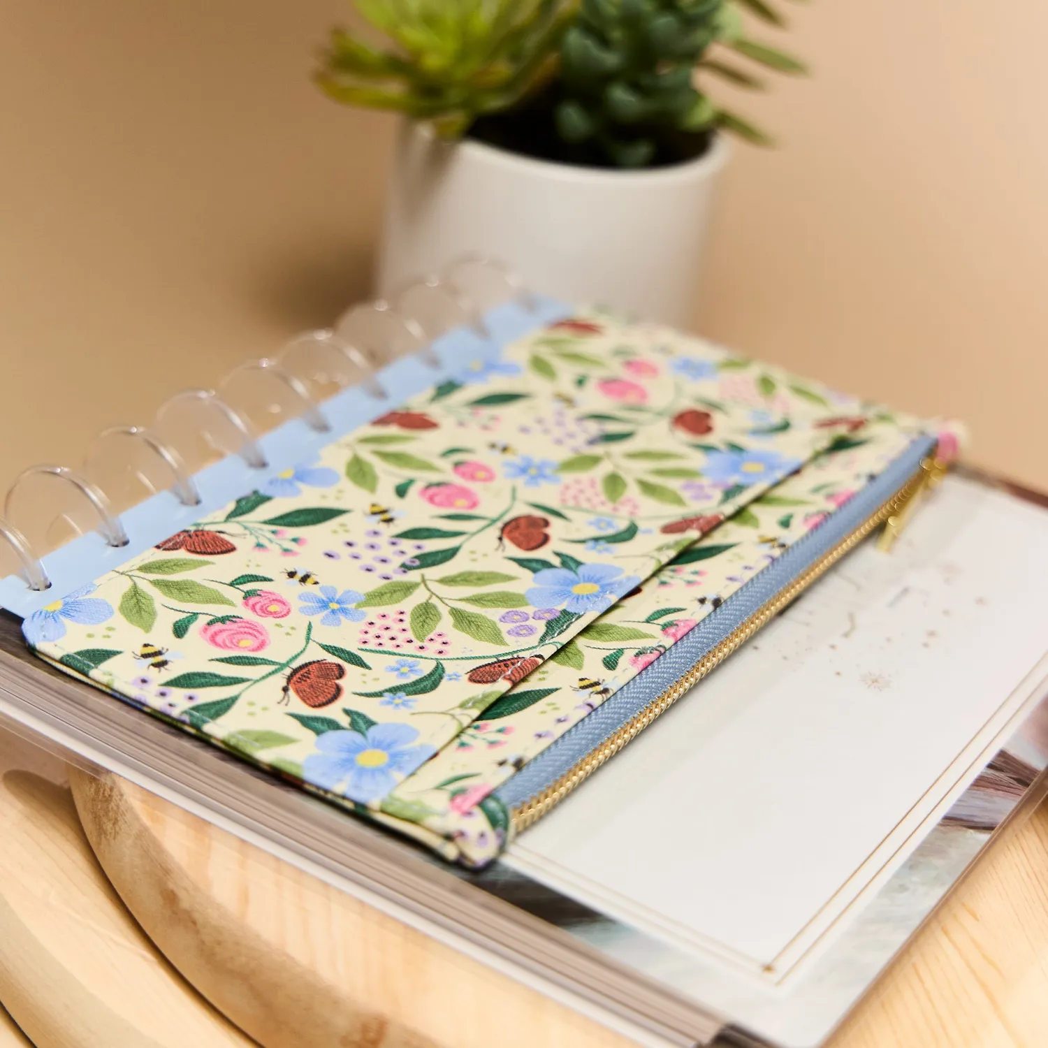 Happy Planner Buzzy Garden porte-cartes Classic à clipser
