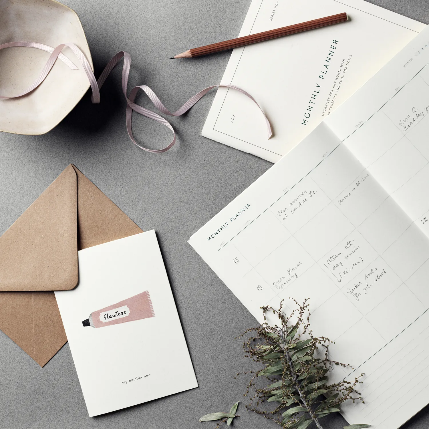 Kartotek Monthly Planner Notebook planner mensuel non daté