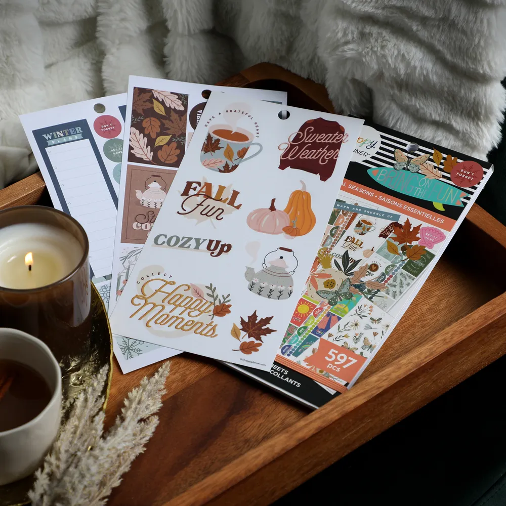Happy Planner Essential Seasons carnet stickers 30 pages 597 pièces