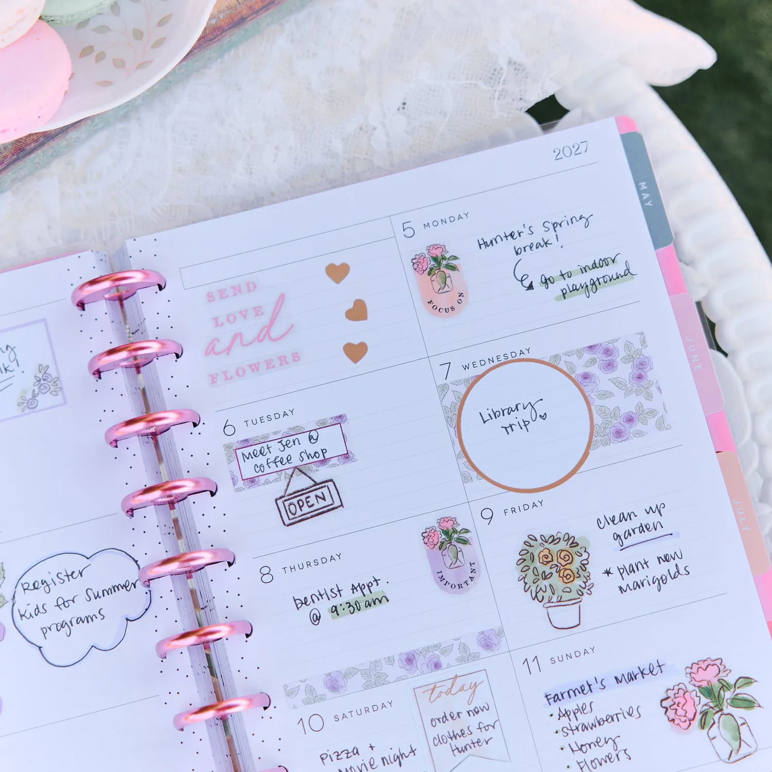 Happy Planner Seasonal Sidewalks agenda Classic Dashboard 2027