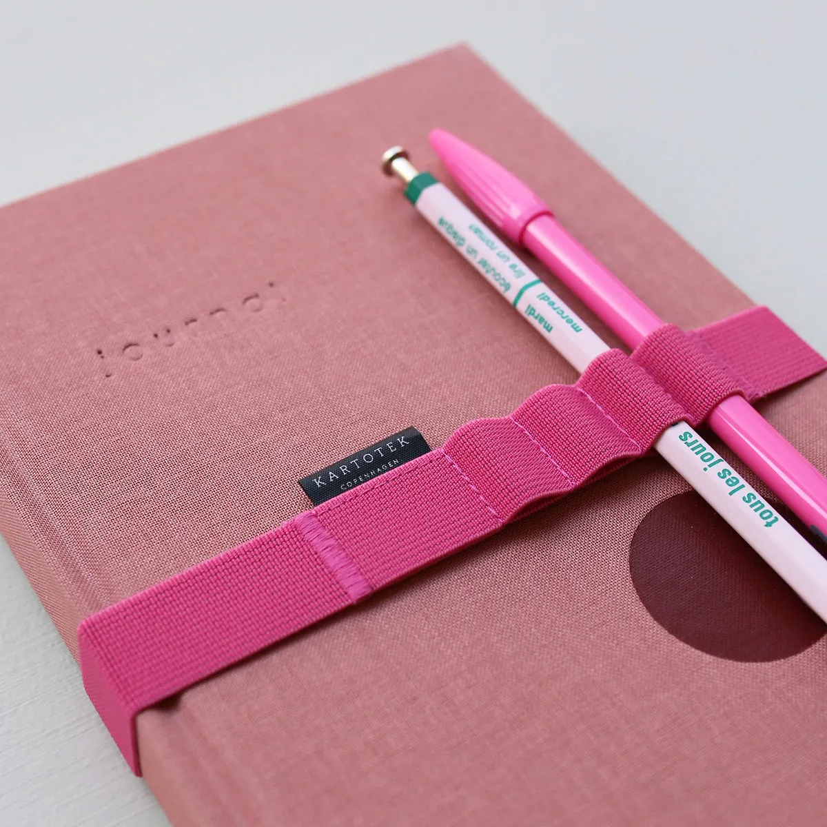 Kartotek A5 Ruby passant porte-stylo 4 stylos